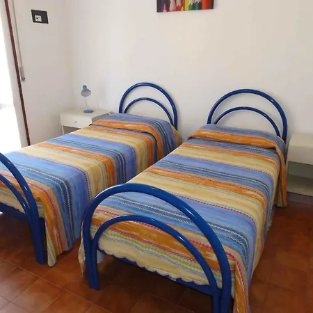 In 36524 Διαμέρισμα Μπιμπιόνε